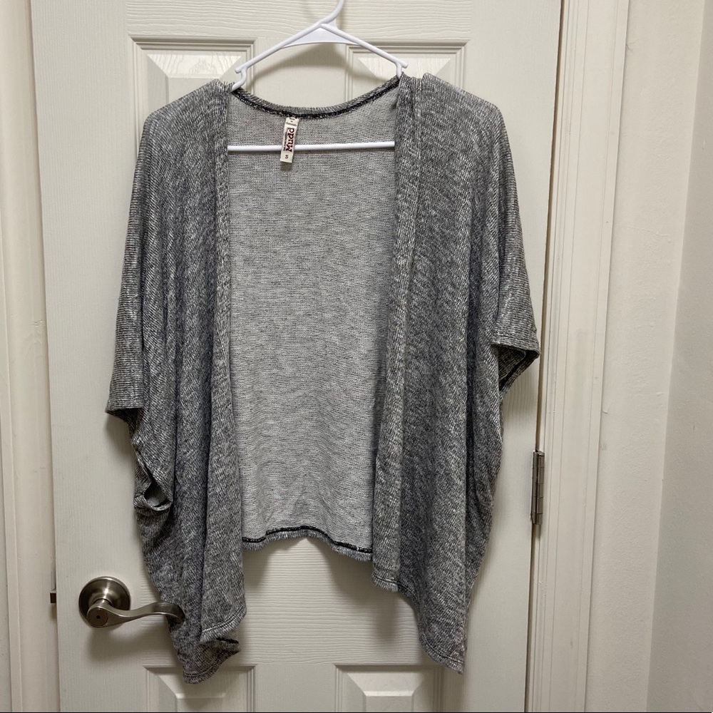 Mudd Slouch short Sleeved Sweater